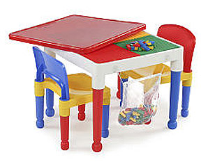 DO0009 Lego Table & Chairs 