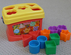 TD0053 Fisher Price Shape Sorter