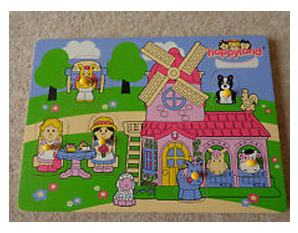 TD0140 Happyland Peg Puzzle